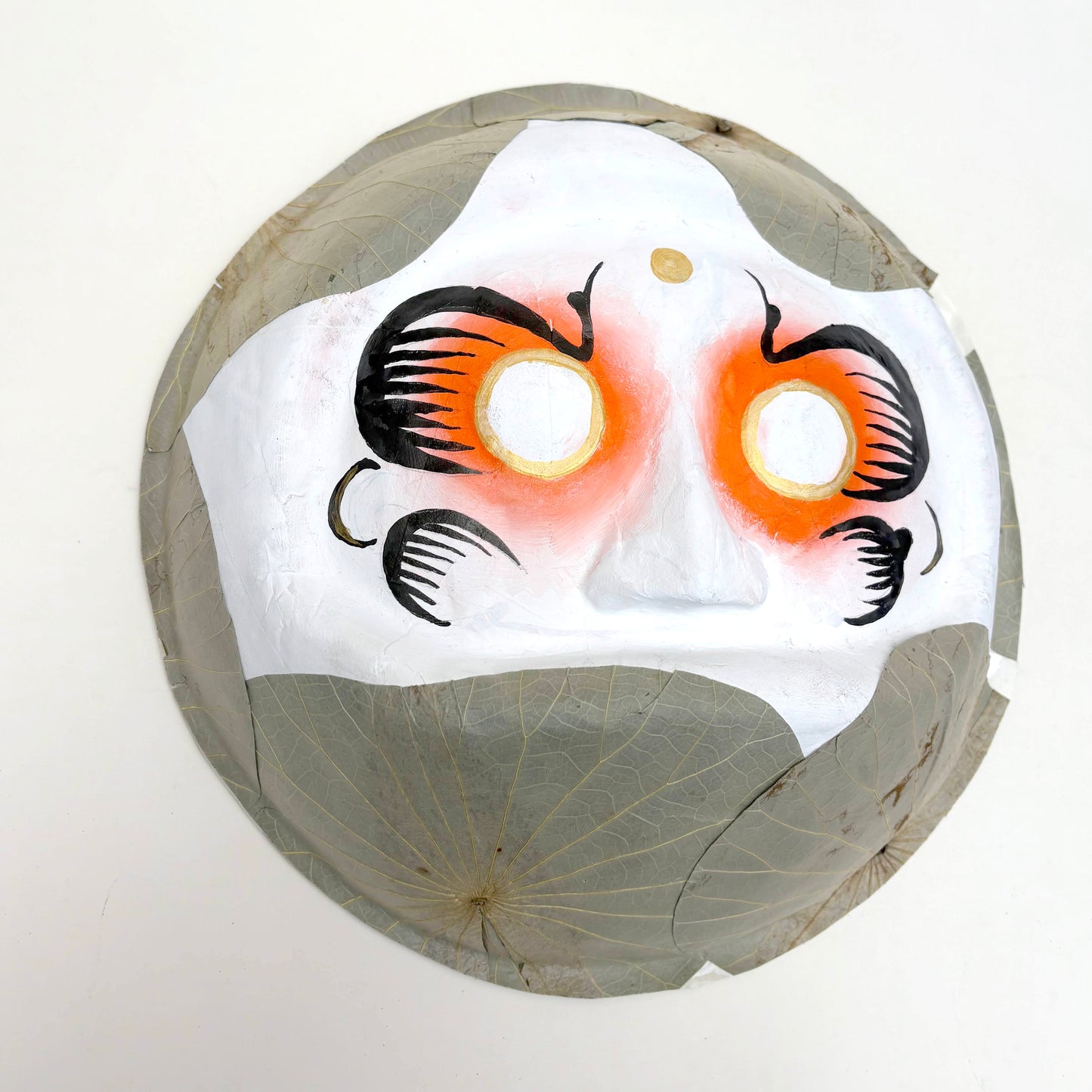 lotus-leaf-daruma